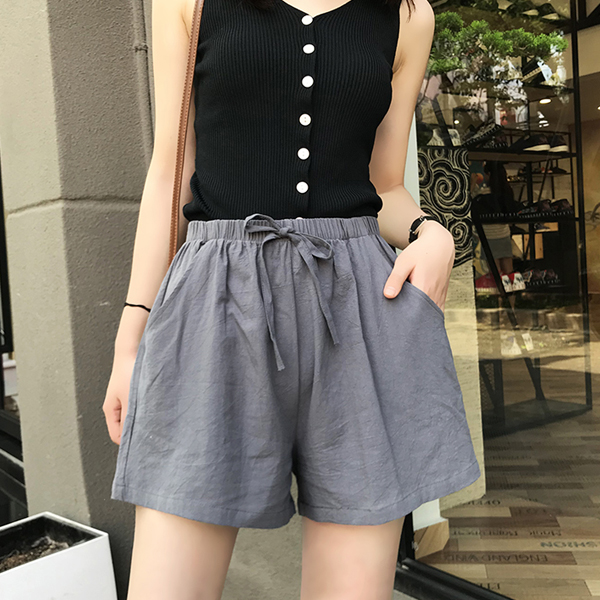 Cotton and linen casual shorts female big size wide legs home beach hot pants summer loose high waist sports five-point pants